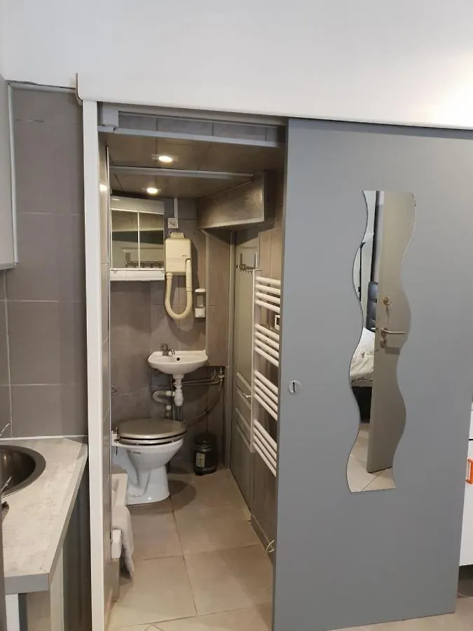Chambre Cosy Arles 0*,  France